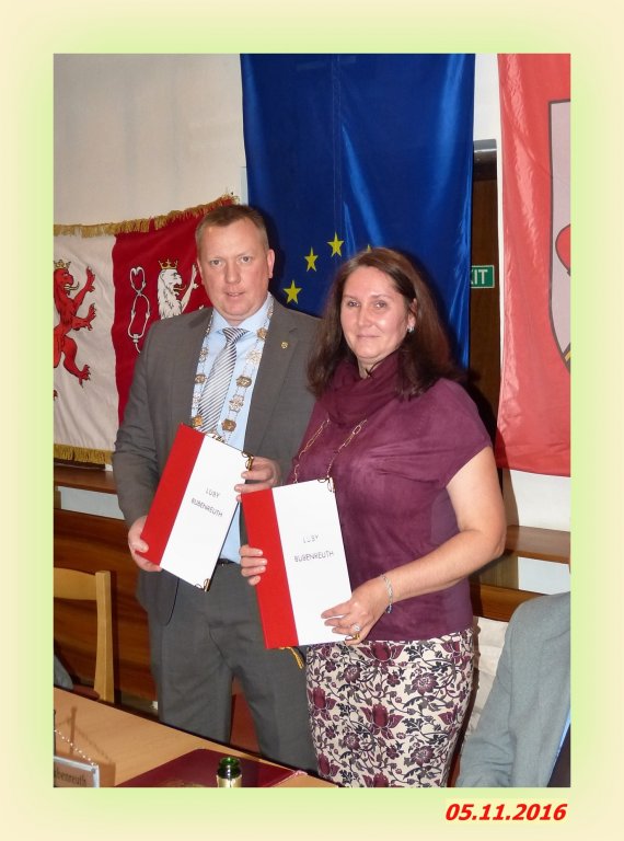 Bürgermeister Norbert Stumpf und Bürgermeisterin Anita Cernikova Bürgermeister Norbert Stumpf und Bürgermeisterin Anita Cernikova