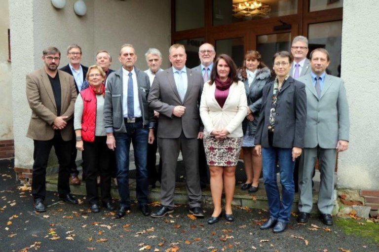 Abordnung des Stadtrates von Schönbach und des Gemeinderates von Bubenreuth Abordnung des Stadtrates von Schönbach und des Gemeinderates von Bubenreuth