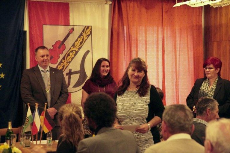 Spende für die Schule in Schönbach Spende für die Schule in Schönbach